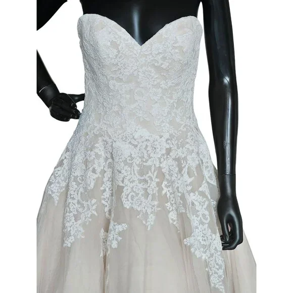 NWOT Blush/Ivory Lace Applique Ballgown Bridal Dress - Mori Lee - Picture 3 of 13